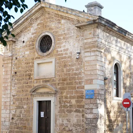 Lindas Convent Garden 4 Chania (Crete)