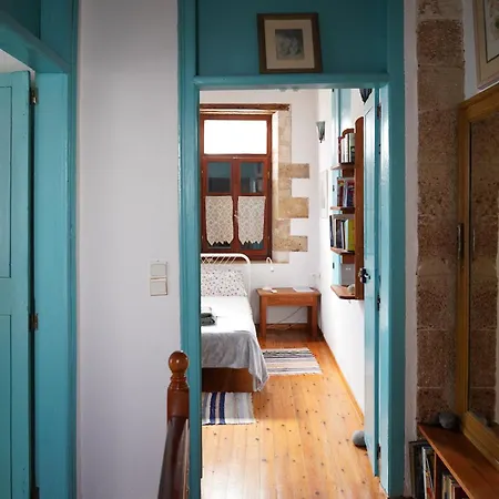 Lindas Convent Garden 4