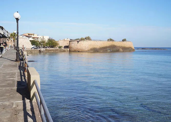 Lindas Convent Garden 4 Apartment