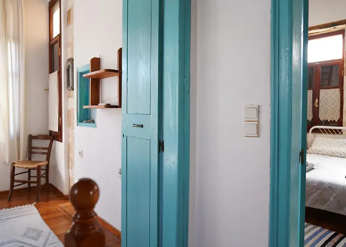 Lindas Convent Garden 4 Apartment *